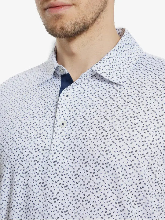 MAELREG Men's Performance Jersey Print Polo – Front chest view in White Navy Swallow